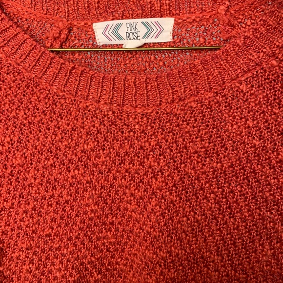 Simple Rust Sweater - Picture 2 of 2